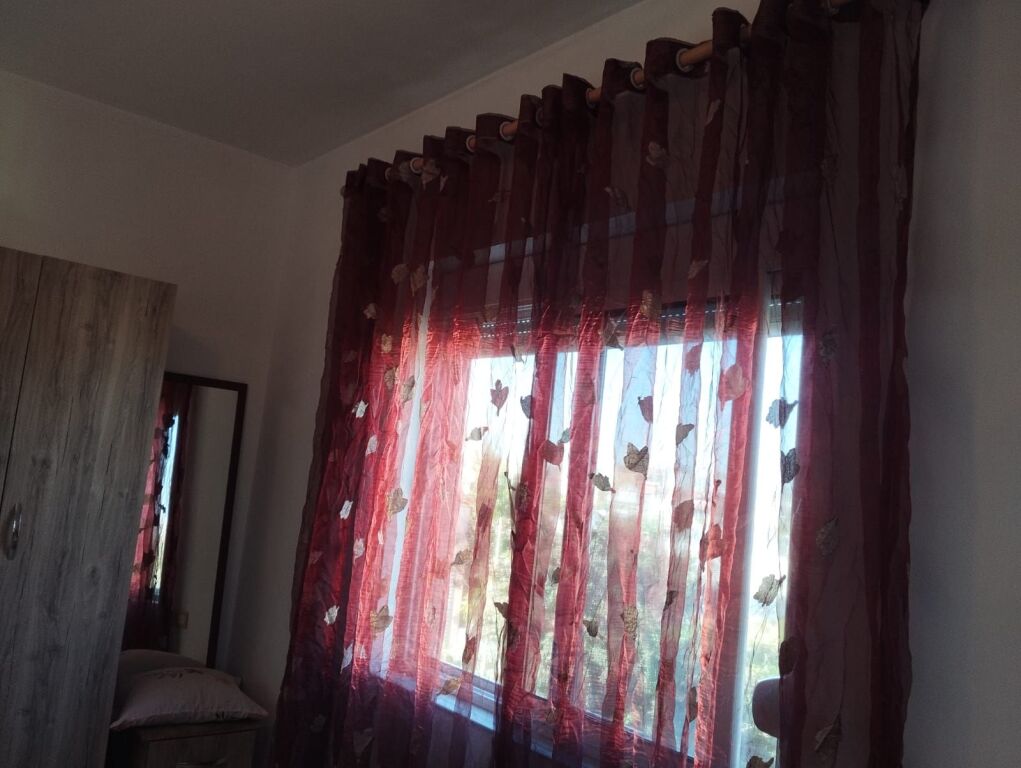 Casa privata 1+1 in affitto 350 Mila lek