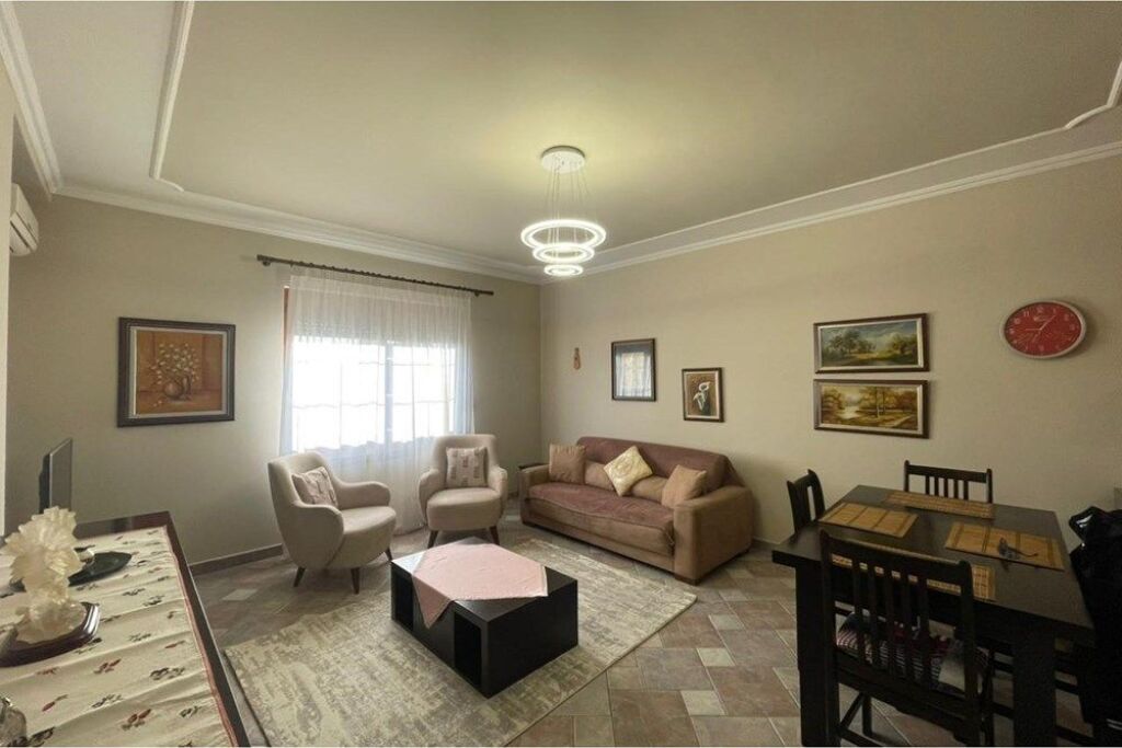 Apartament 1+1 me Qira tek Shkolla Baletit