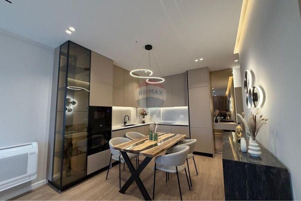 Apartment for sale 2+1+2 at Mine Peza