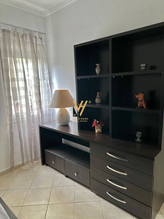 JEPET APARTAMENT 2+1+BLK ME QERA TE FRESKU 600 EURO