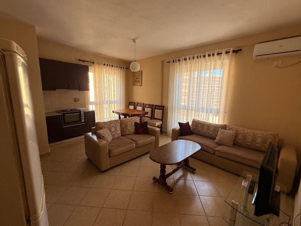 🏡 Apartment 1+1 for rent – behind Globe, Kavaja Street