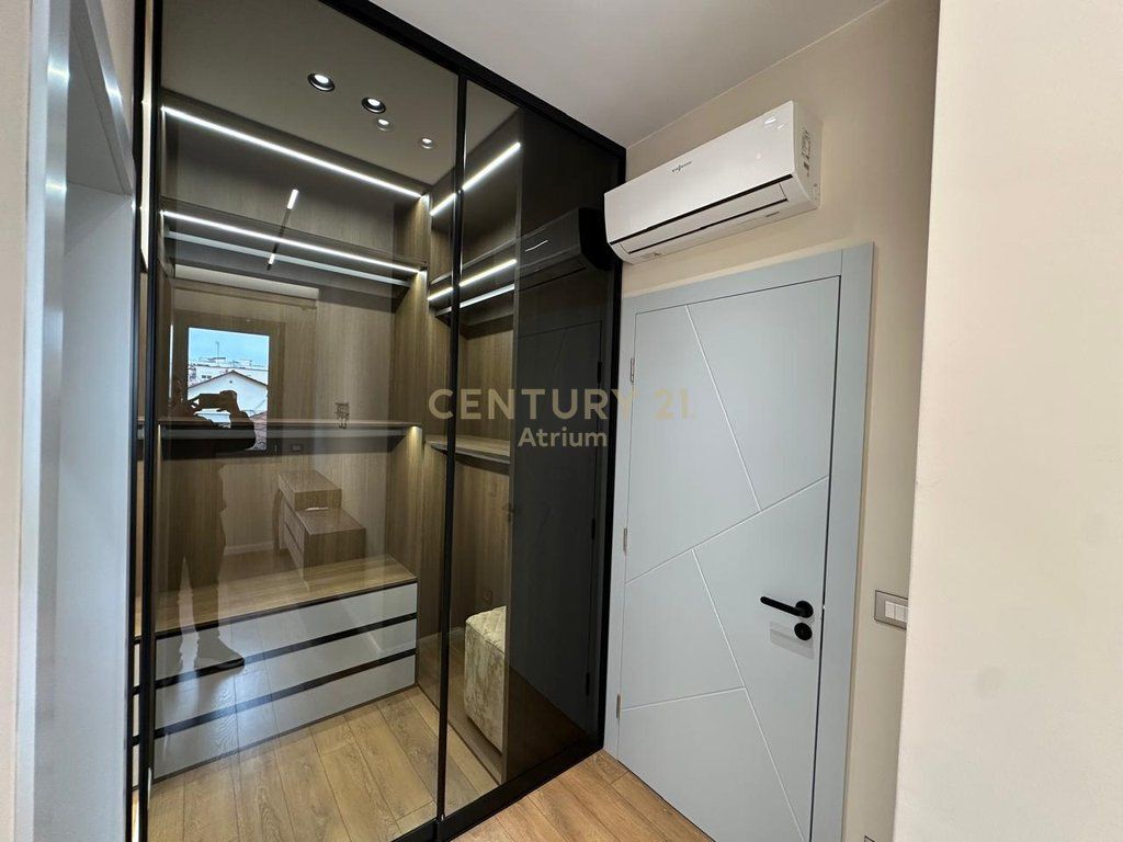 Luxury apartment 2+1+2+Garage for sale at Tower Bridge, Oxhaku