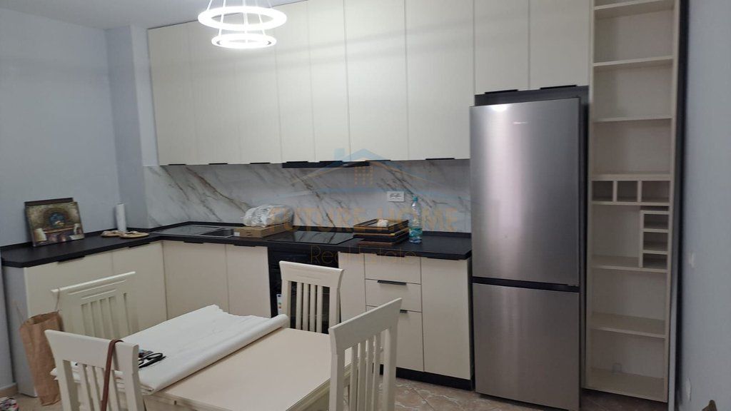 Qera, Apartament 1+1, Liqeni i Thate, Tirane