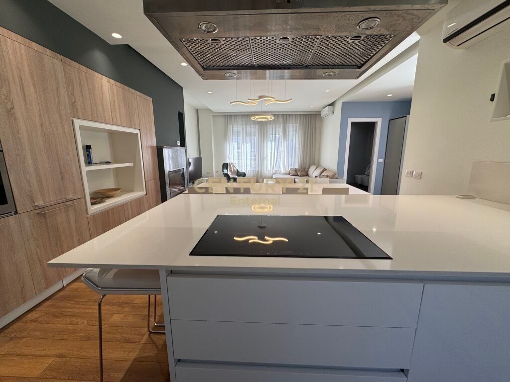 Luxury villa for rent near Teg