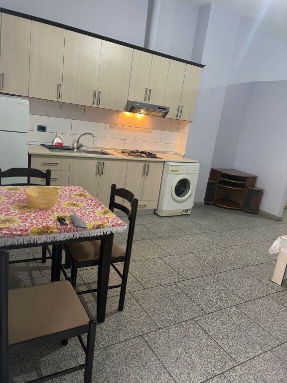 🏡 In affitto presso 📍Istituto💶 250€/mese