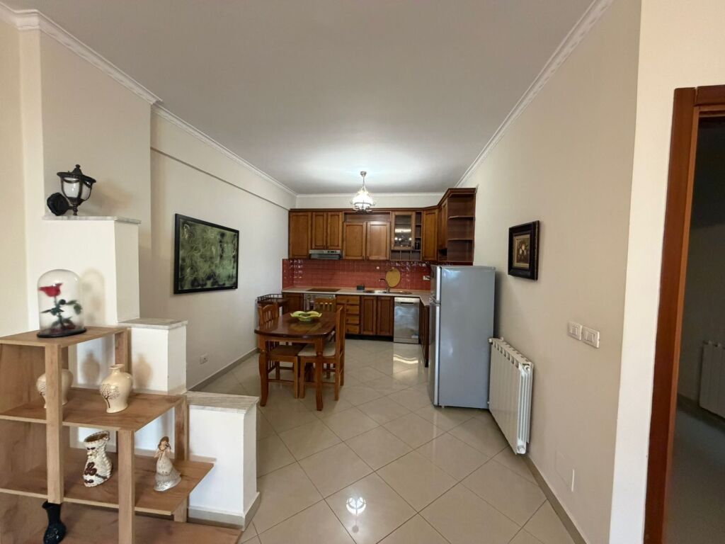 Large 1+1 apartment for rent at Artificial Lake