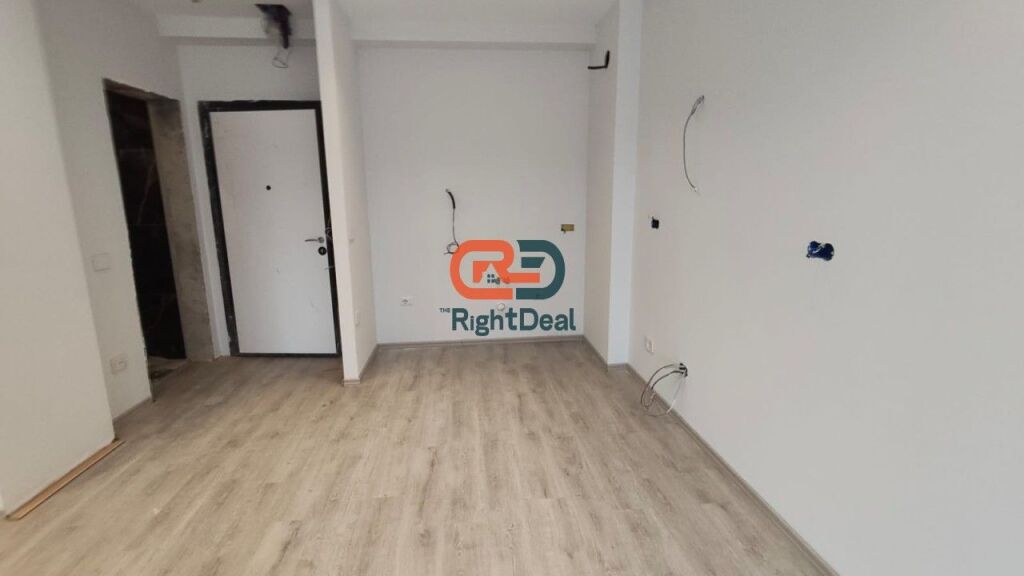 At the Tirana Golden Park 3 Complex, Apartment 1+1 for Sale, With Perfect Floor Plan!!