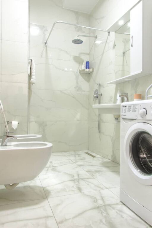 Tiranë, jap me qera apartament 1+1+BLK (SIRI2)