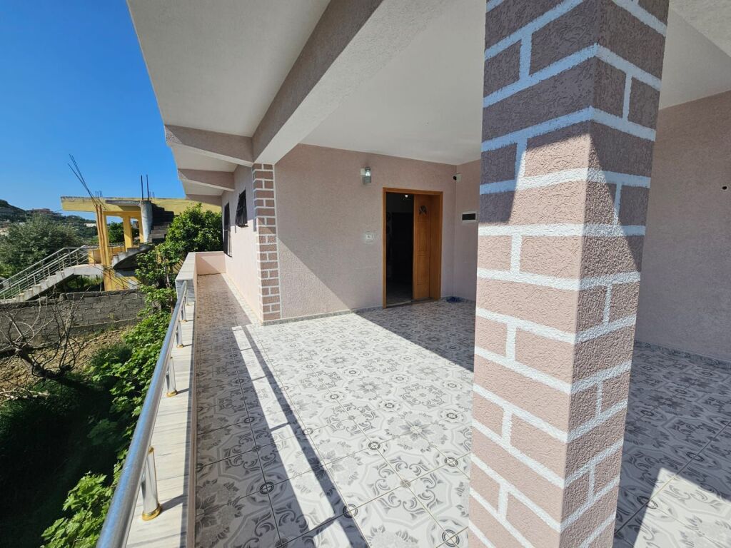 HOUSE FOR RENT AT CEZMA E FERRES