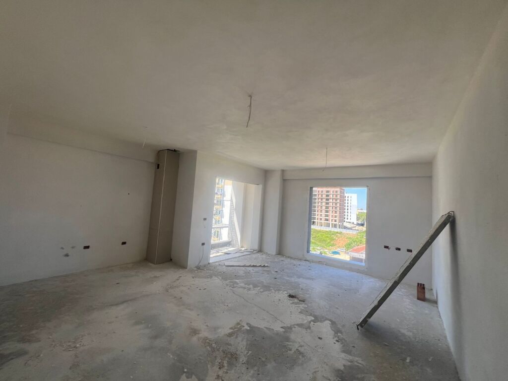 🏡 Apartment 3+1 for sale at Rrethi i Klanit ( Bengas )