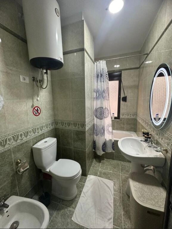 Jepet me qera apartament 2+1+2 ne Bllok