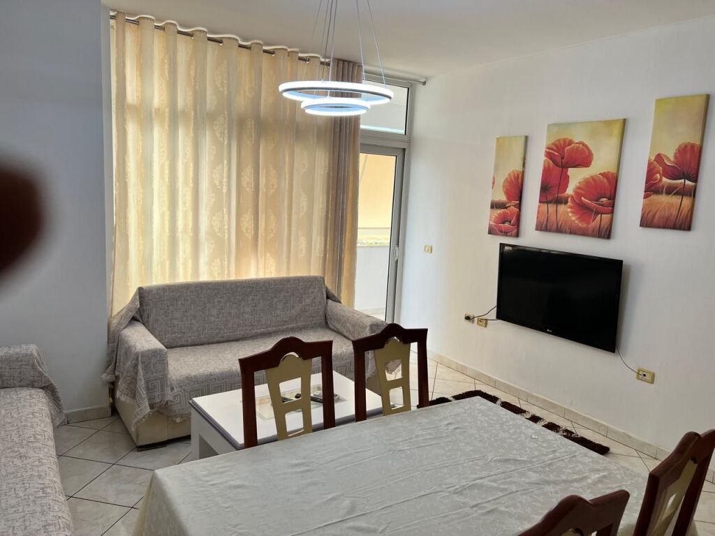 Apartament 1+1 me qera ne Laprake