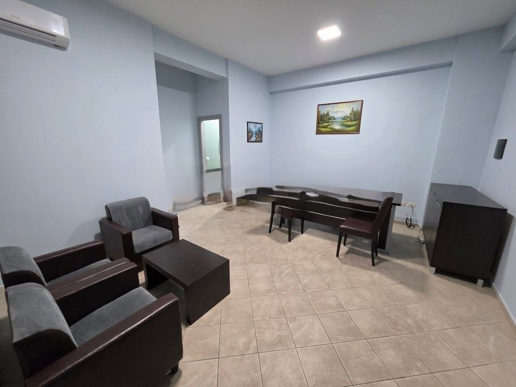 Ufficio in affitto a Don Bosko! 400 € /Mese