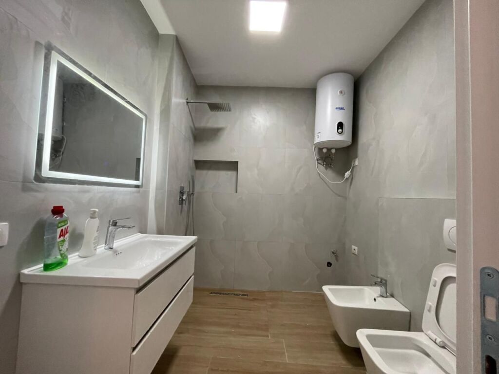Apartament 2+1 per shitje ne Don Bosko.