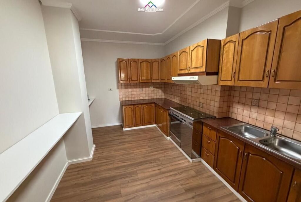 Zyre Me Qera Tek Sheshi Willson (ID BZ2926) Tirane
