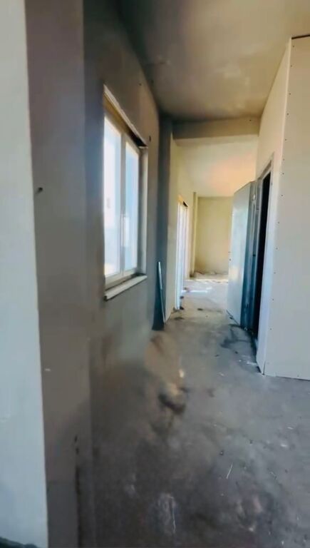 🏙️ Exclusive Penthouse for Sale with Panoramic Veranda near Elbasan Road – 290 m²