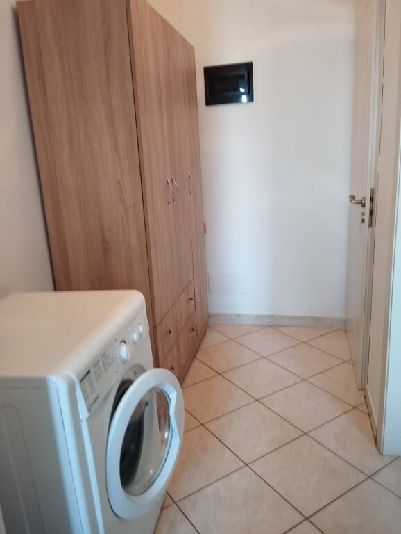 Casa privata 1+1 in affitto 350 Mila lek