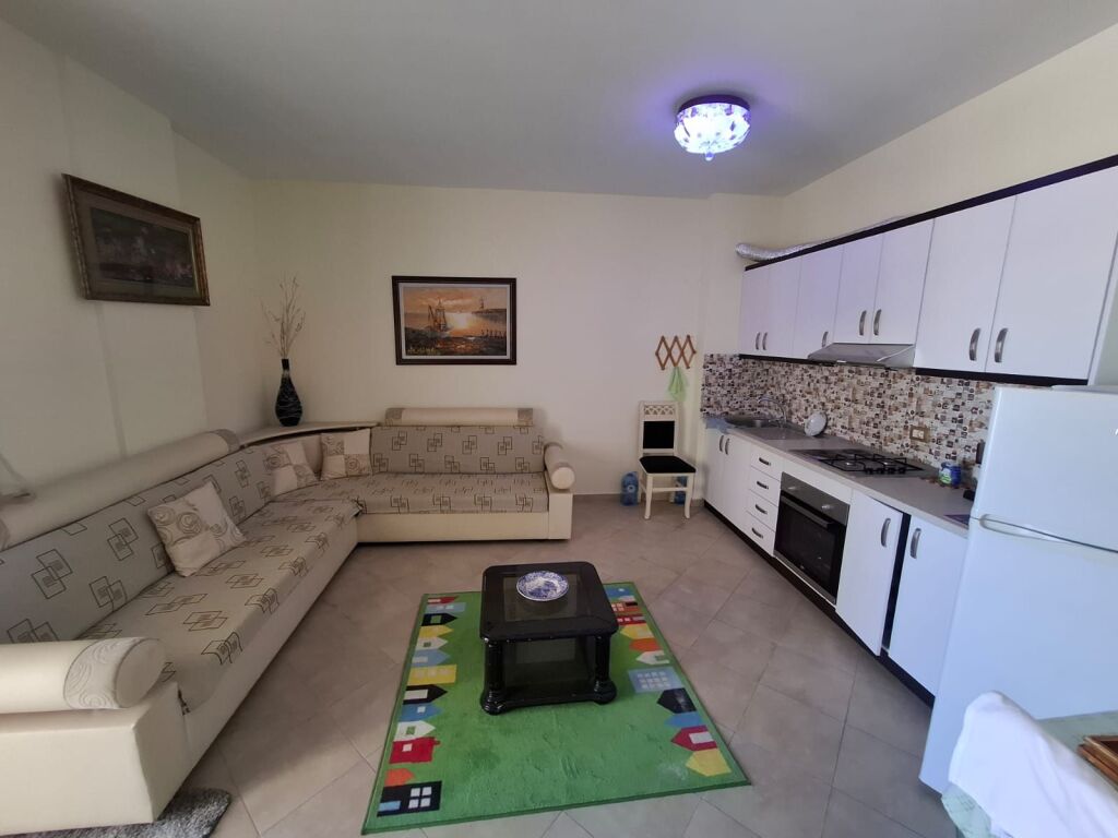 Apartment 1+1 for Rent Near Rrota e Kuqe