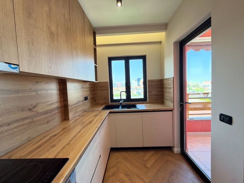 🏠 FOR SALE Apartment 2+1+Wardrobe | Opposite Delijorgjit (near Lanes)
