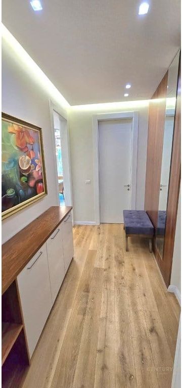 Affittasi Appartamento 2+1+2 + Posto Auto 📍 Vicino Radisson Collection Morina Hotel Tirana – Lago Secco