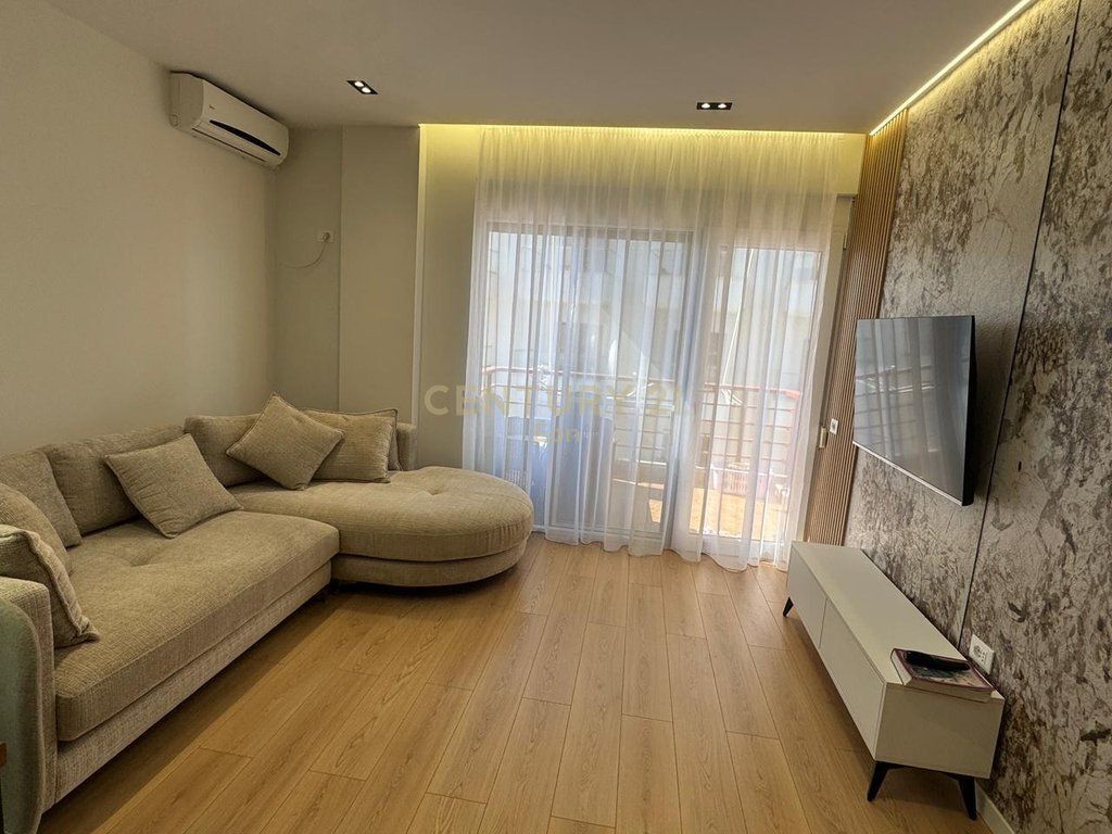Apartament 1+1 Për Shitje në Qerret,Durrës !