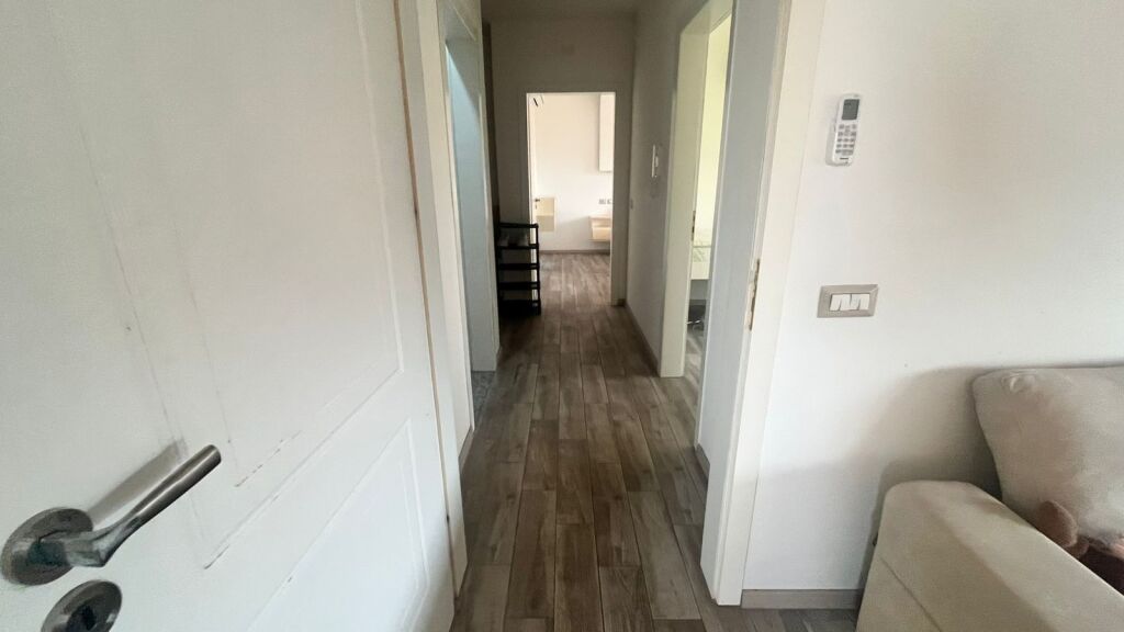 Apartament 2+1+2 në Astir, jepet me qira!!🛋️