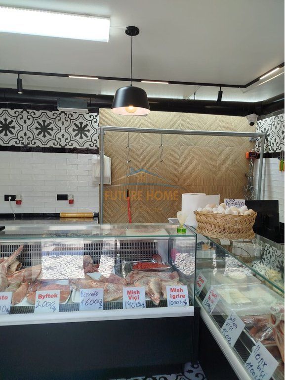 Locale Commerciale, Via Ferit Xhajko, Tirana.