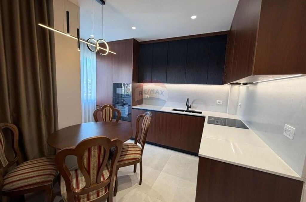 Apartment 2+1+2 for sale at Mine Peza