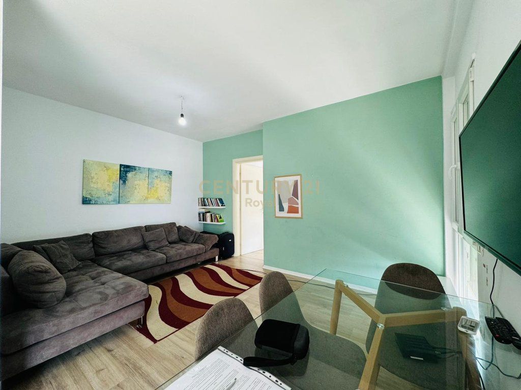 APARTAMENT 1+1 PER QIRA NE ISH FUSHEN E AVIACIONIT