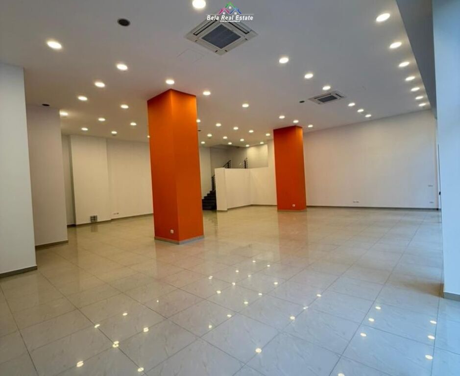 Dyqan Me Qera Tek Kompleksi Delijorgji ( ID BD21893) Tirane