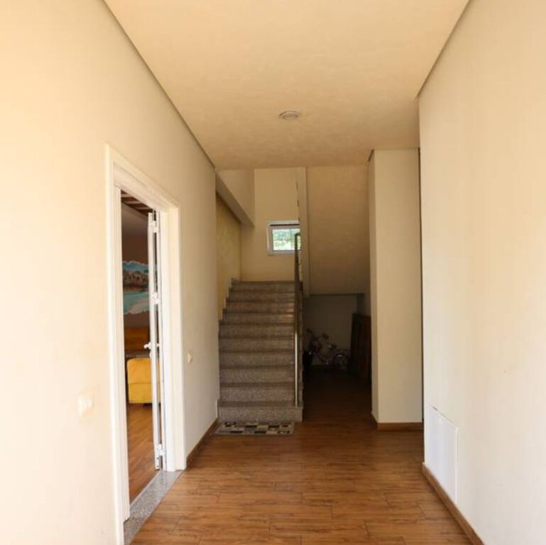 VENDESI SUPER VILLA IN VENDITA