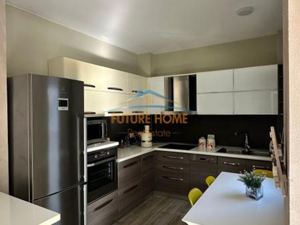 For sale, 2+1 apartment, Selitë, Tirana