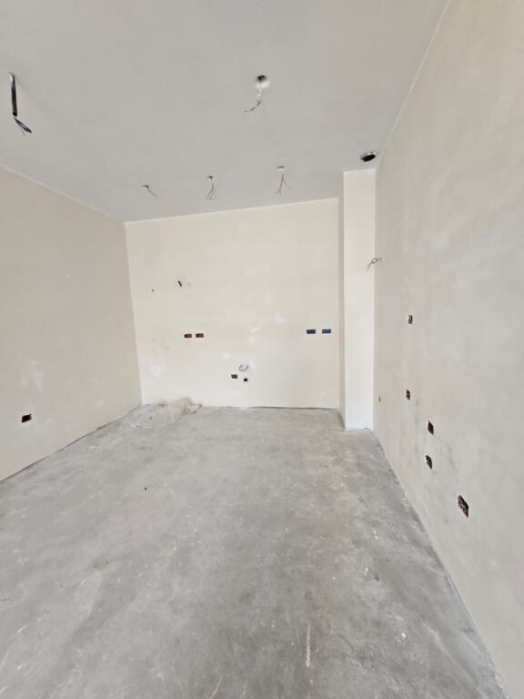 Apartament 1+1 per qira tek Komuna e Parisit-kika2