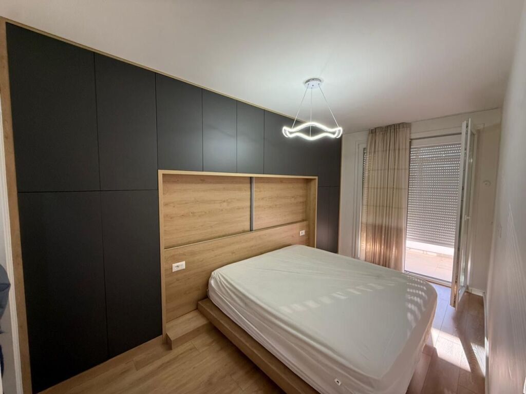 For rent 2+1 in the municipality 750 thousand lek