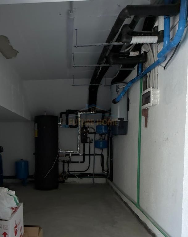 Affitto, Villa su 3 piani, TEG