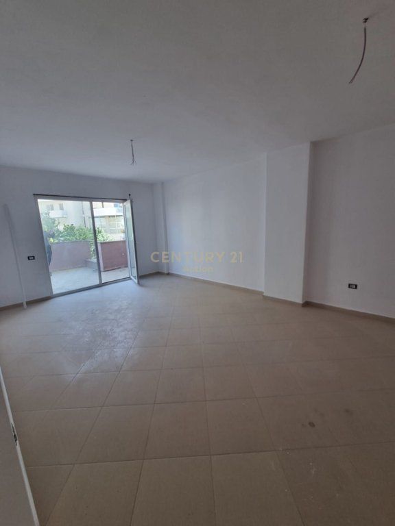 🏡 SELLING APARTMENT 2+1 in Dajt – Linzë
