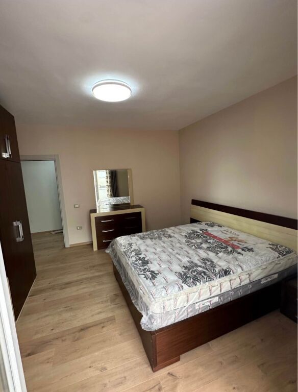 Appartamento in affitto 2+1+2 ad Astir