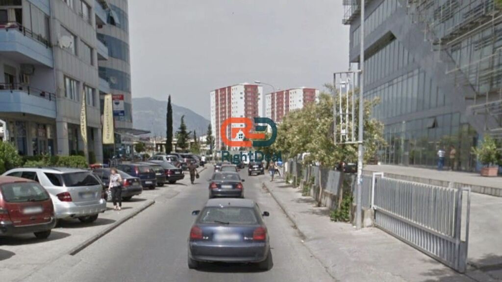 Business Premises for Sale on the Main Road near the Casa Italia Roundabout !!