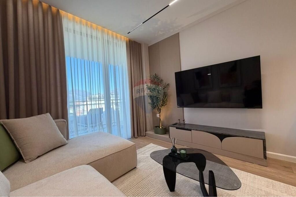 Apartment for sale 2+1+2 at Mine Peza