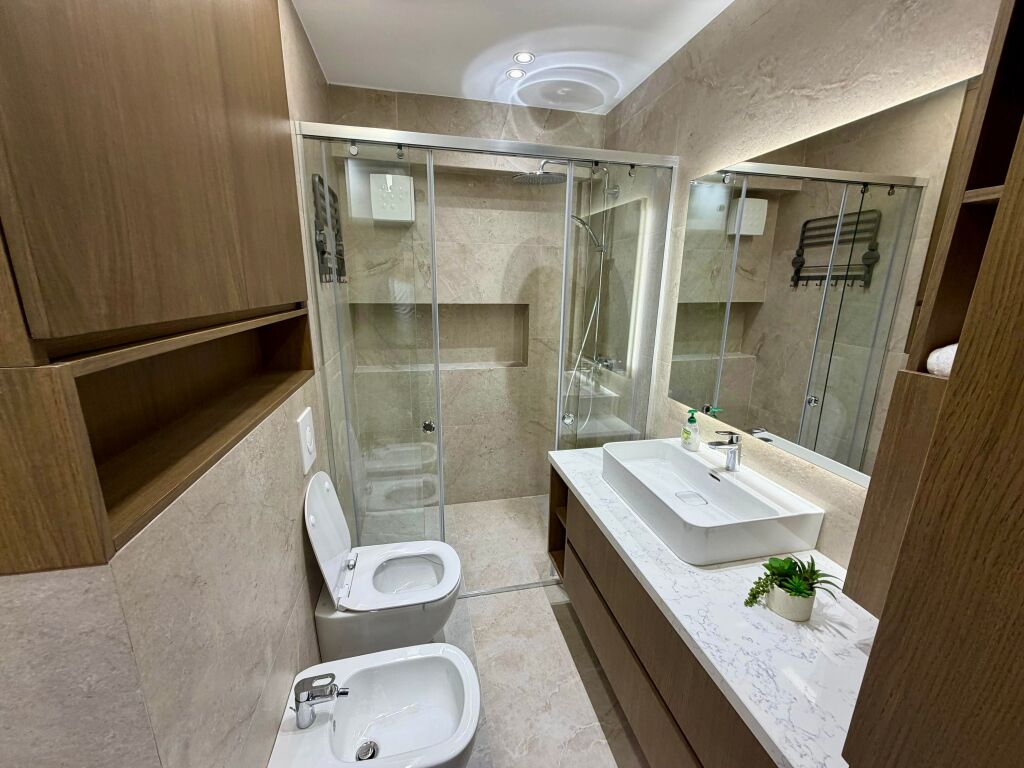 📣 QERA SUPER Apartament 1+1 📍 Prane Qendres Se Tiranes 🛣️ Rruga "Islam Alla" ✨