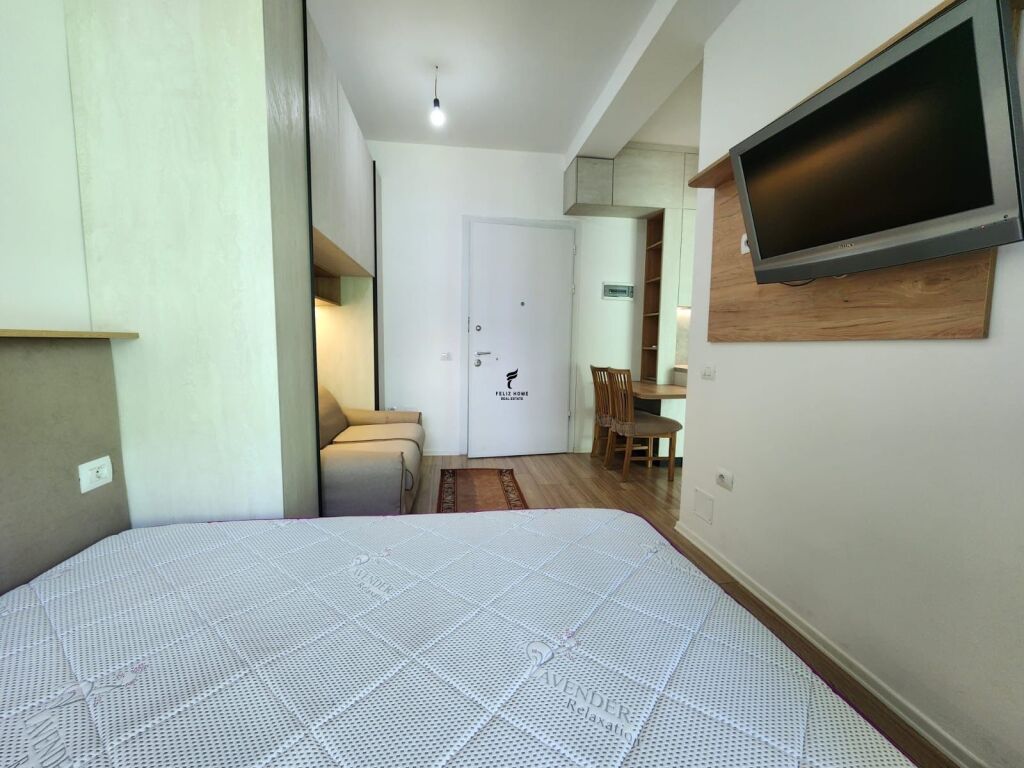 SHITET GARSIONERE 29.5 M2 ALI DEMI 67.000 EURO FH-71027
