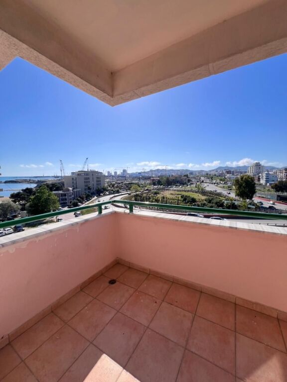 AFFITTASI APPARTAMENTO 1+1 VICINO AL PONTE DAJLANI, SPIAGGIA, DURRES