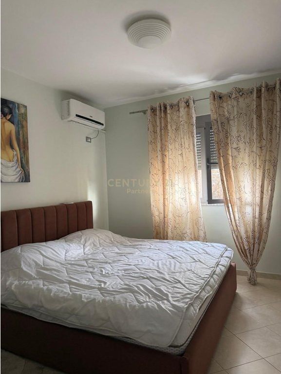Apartment for sale 1+1, Oxhaku  Apartment 1+1 for sale with an area of 54 m², located on the 4th floor of an existing building.  📍 Near the mosque, at Oxhaku  The apartment is located in a developed area, with access to services and main infrastructure.