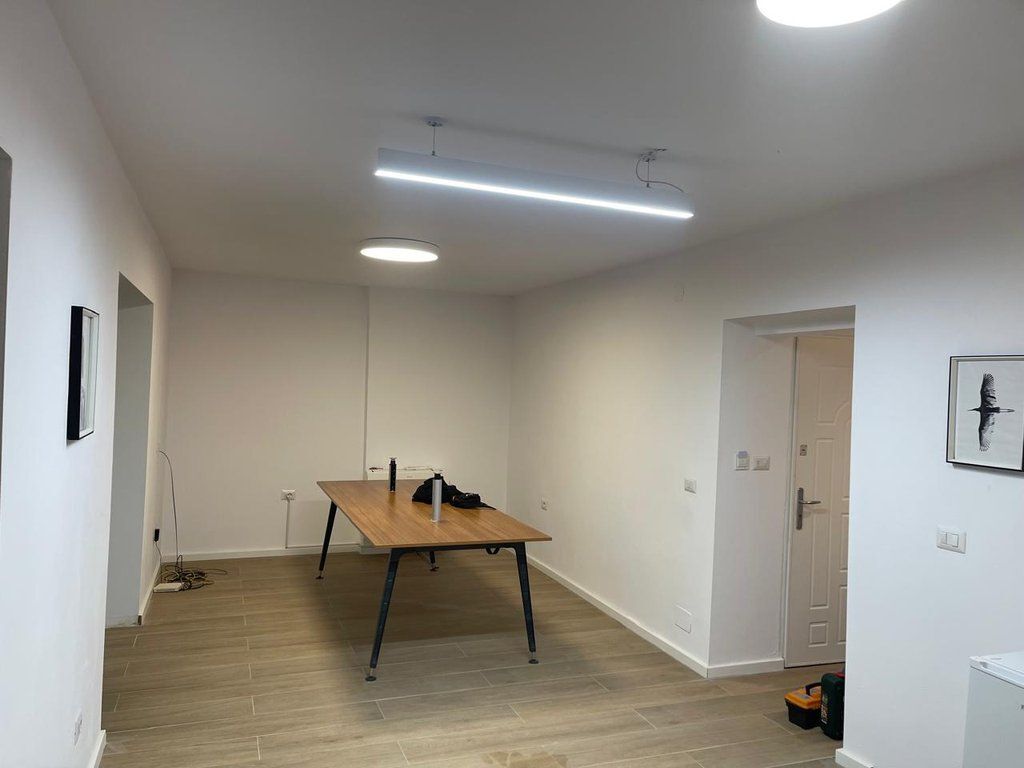 We have for rent, Business Premises, on "Asim Vokshi" street opposite the "Harry T. Fultz" Institute
