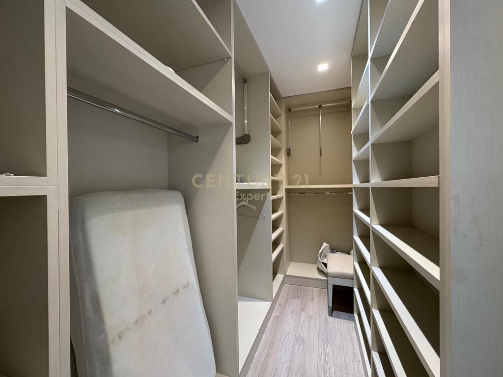 🏡 Appartamento 2+1+2 in affitto vicino alla Scuola di Balletto