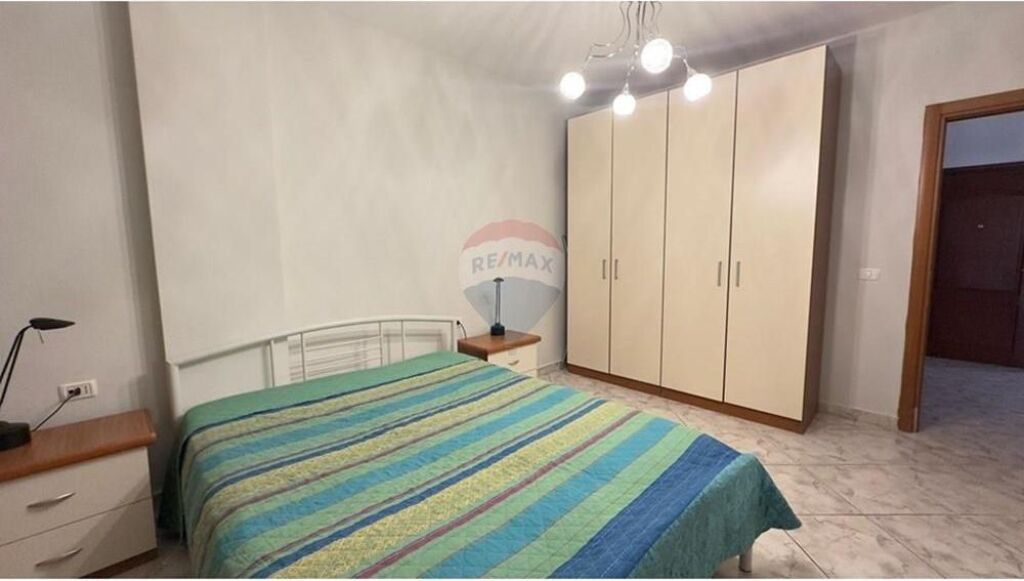 Appartamento 1+1 in affitto vicino al Liceo Artistico, Tirana 🏡