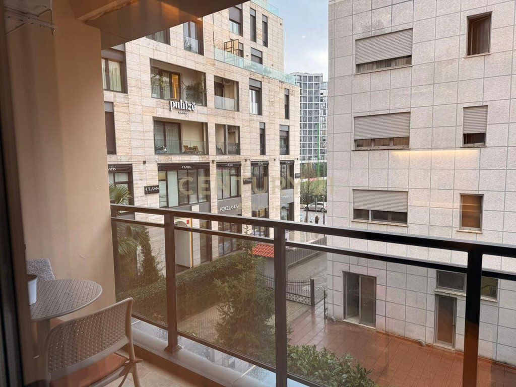 JEPET ME QIRA APARTAMENT 2+1 TE RRUGA E KOSOVAREVE!