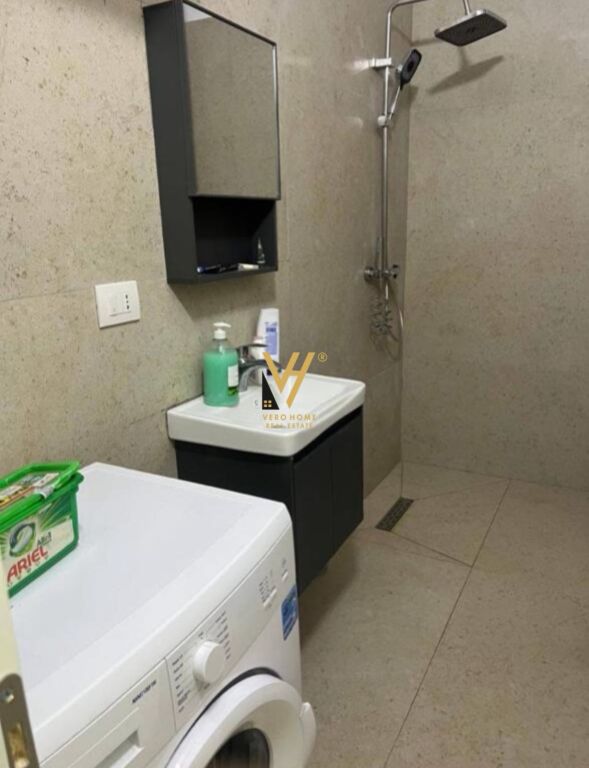 STUDIO APARTMENT 41.5 M2 FOR SALE IN GOLEM 5,700,000 LEKE