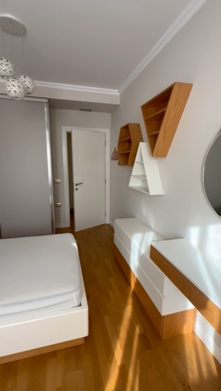 Apartment 3+1, Kristal Center!
