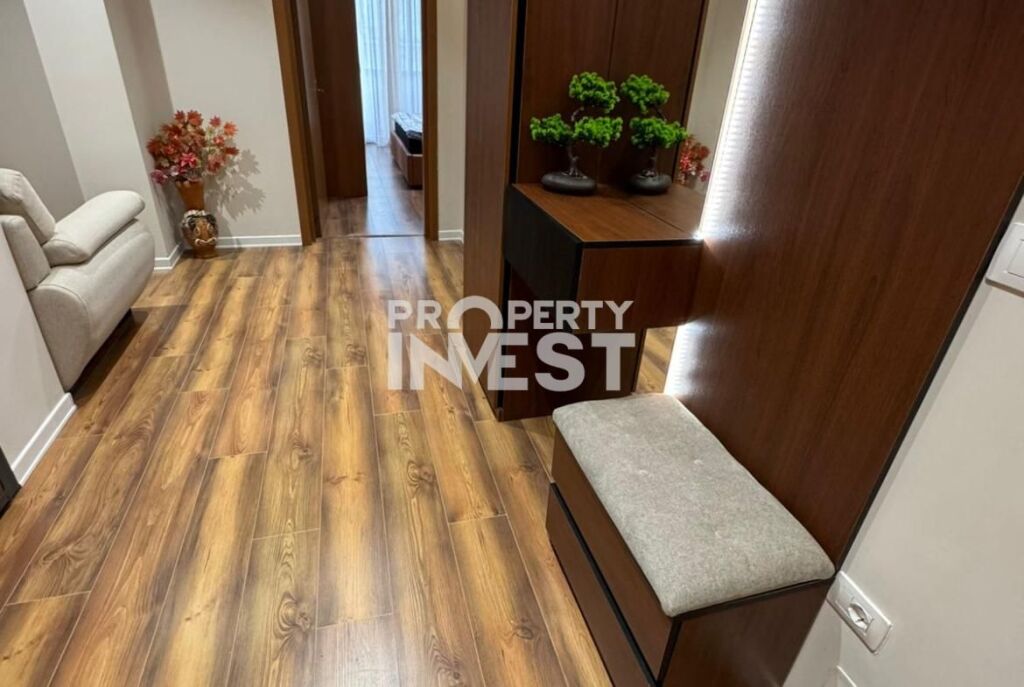 Apartament 2+1+2 ne shitje , Rruga Mine Peza, prane Gazhelit